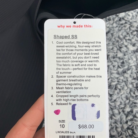 COPY - LULULEMON SHAPED SHIRT - Picture 2 of 2